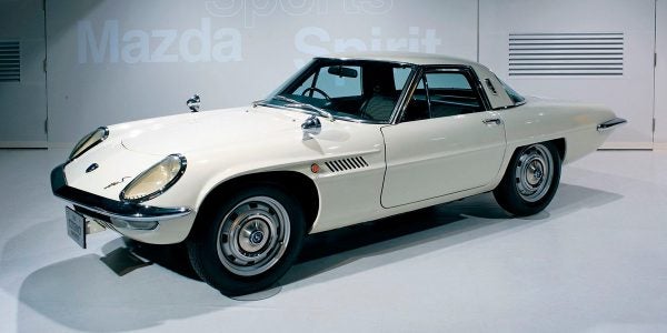 Mazda cumple 100 años Felicidades Autocasión