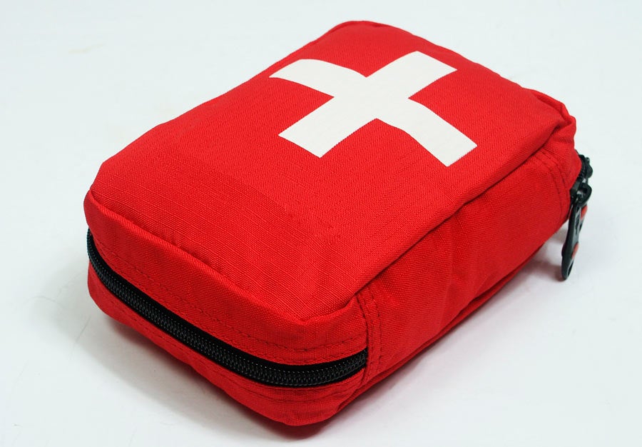 Botiquin Los cupones no sólo ofertan experiencias sino también accesorios que te ayudarán a resolver las emergencias que surjan en el coche.
