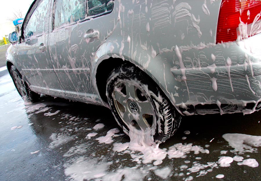Se puede usar lavavajillas en el limpiaparabrisas del coche?