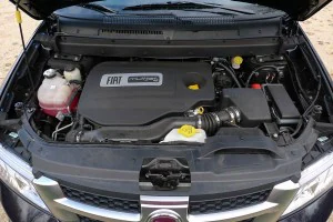 El poderoso motor 2.0 Multijet diésel de 170 CV de potencia ofrece un excelente rendimiento.