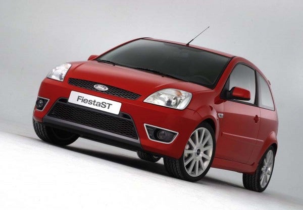 ford fiesta 2001 mk5.jpg La versión ST de a partir de 2002 con 150 CV de potencia.