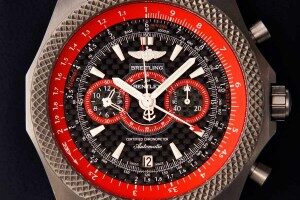 Breitling y Bentley se han unido para crear 100 exclusivos relojes inspirados en el Bentley Continental Supersports Convertible.