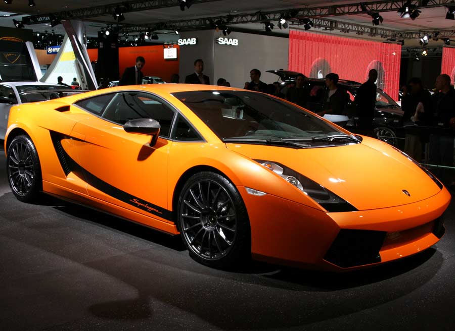 Lamborghini Gallardo 900x656 El Lamborghini Gallardo fue protagonista absoluto de la tercera entrega de Misión Imposible.