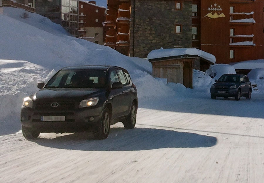 ¿Qué equipamiento debe tener tu coche? ¿Qué equipamiento debe tener tu coche?