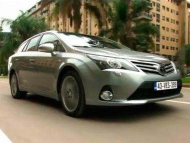 Nuevo Toyota Avensis, para 2012 Nuevo Toyota Avensis, para 2012