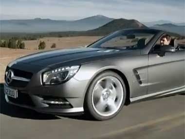El nuevo Mercedes SL en movimiento El nuevo Mercedes SL en movimiento