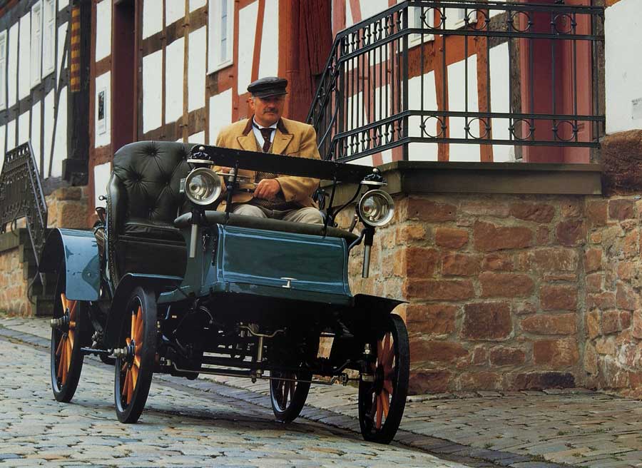 Opel coche patente Lutzmann 900x656 Así era el coche a motor con patente Lutzmann que Opel fabricó en 1902.