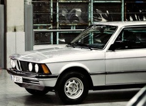 bmw serie 3 e21 BMW Serie 3 E21, web BMW tradition