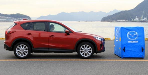 Mazda: nuevo sistema de asistencia a la frenada Mazda: nuevo sistema de asistencia a la frenada