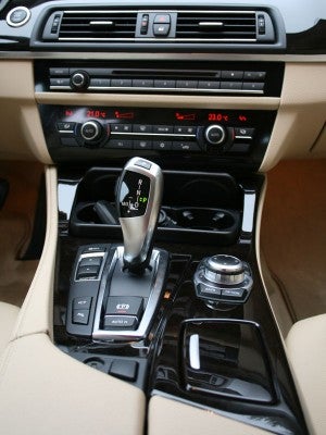 BMW Serie 5 520d, consola central BMW Serie 5 520d, consola central