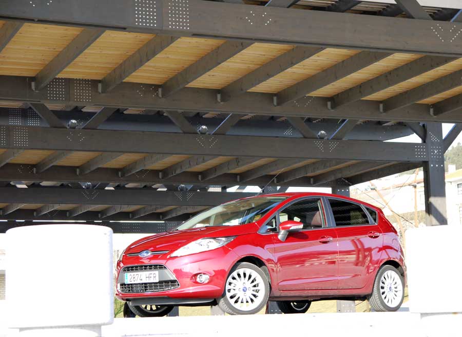 Ford Fiesta 1.6 TDCi Cerveira Ford Fiesta 1.6 TDCi Vilanova Cerveira, Rubén Fidalgo