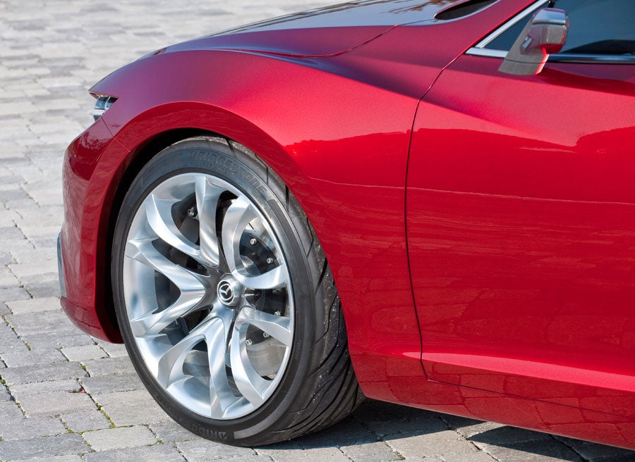 Mazda Takeri Elementos como las llantas variarán en el Mazda 6 respecto al Takeri.