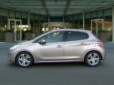 El nuevo Peugeot 208 5 puertas, en vídeo El nuevo Peugeot 208 5 puertas, en vídeo