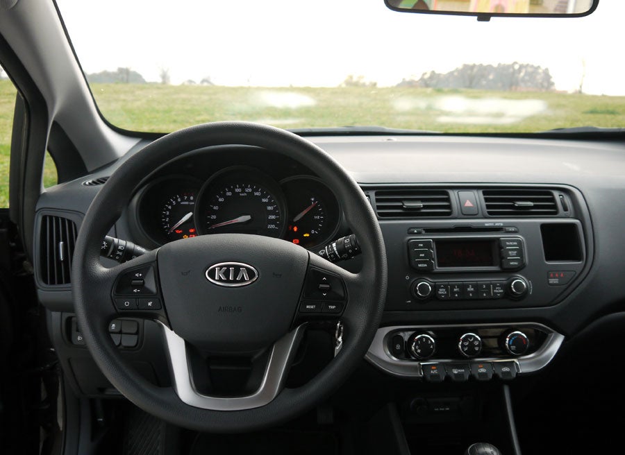 Kia Rio 1.2 CVVT Concept 7 Kia Rio 1.2 CVVT Concept, tablier, Rubén Fidalgo