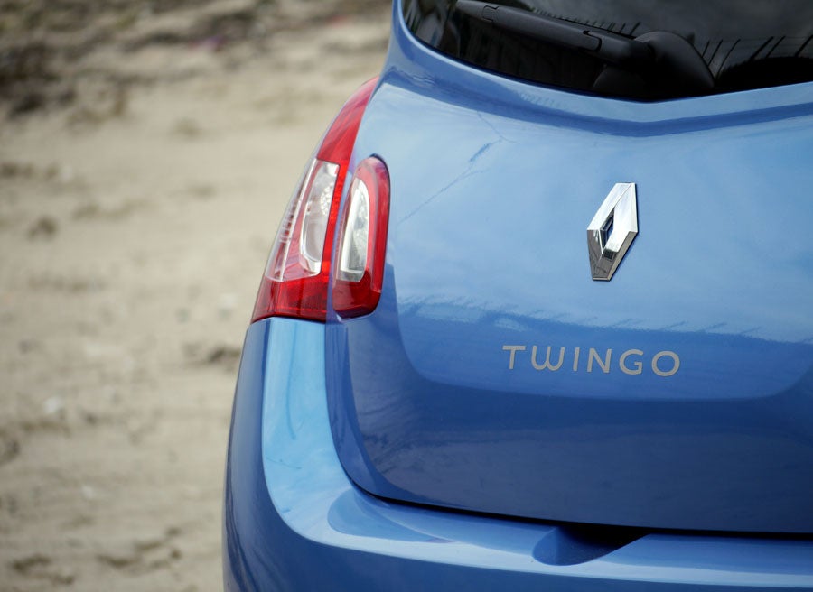 Nuevo Renault Twingo Emotion 1.2 16v 75 eco2 Nuevo Renault Twingo Emotion 1.2 16v 75 eco2, Rubén Fidalgo