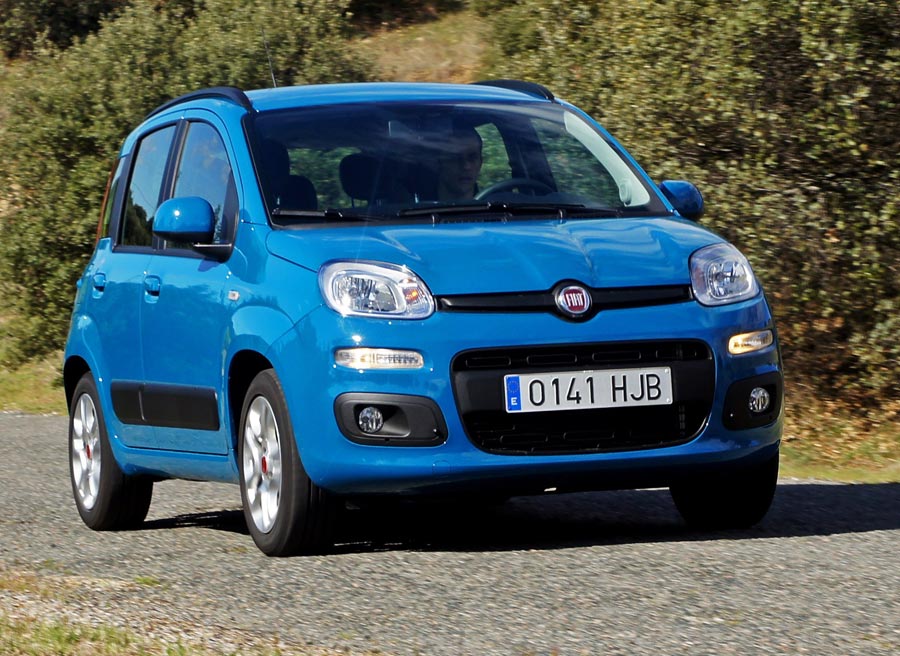 Fiat Panda Aunque su hábitat natural es la ciudad, el Panda se puede defender con cierta soltura en carretera. Fotos: Jordi Villanueva.