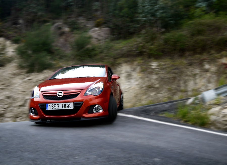 Prueba Opel Corsa OPC Nurburgring (29) Prueba Opel Corsa OPC Nurburgring, San Adrián de Cobres, Rubén Fidalgo