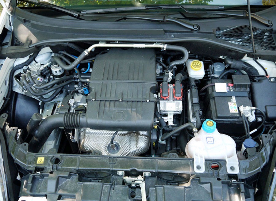 Motor del Fiat Punto GLP Bi Fuel Motor del Fiat Punto GLP Bi Fuel