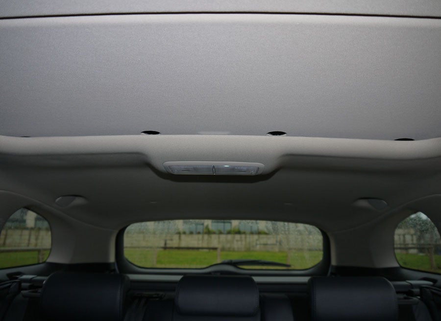 Toyota Avensis Cross Sport D4 Cat 180D Executive Toyota Avensis Cross Sport D4 Cat 180D Executive, detalles, Rubén Fidalgo