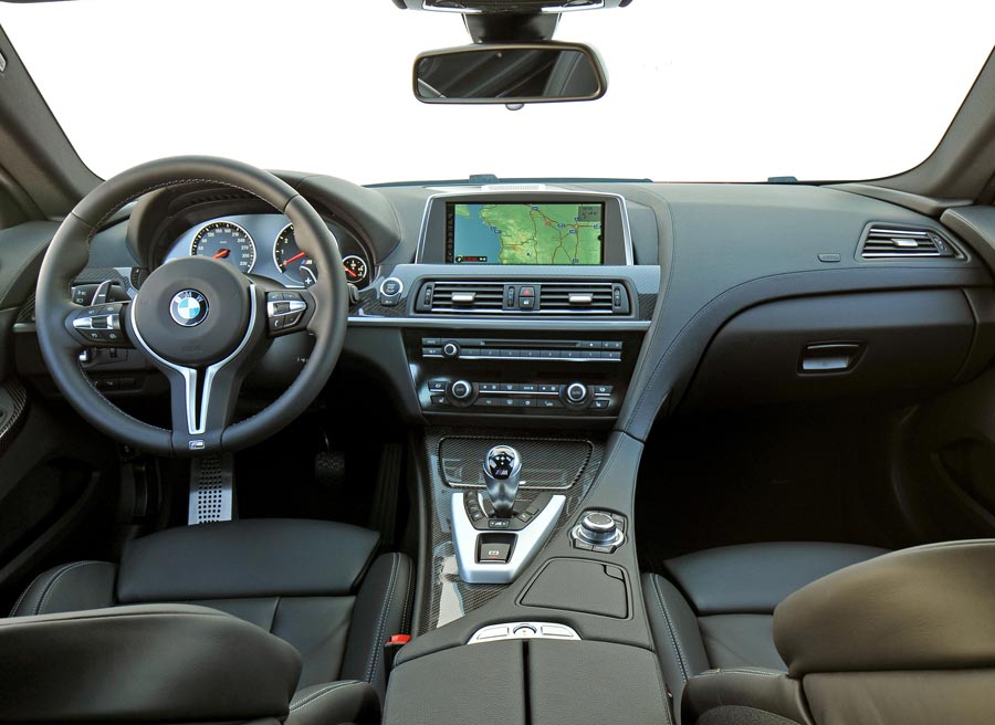 BMW M6 Interior del nuevo BMW M6.