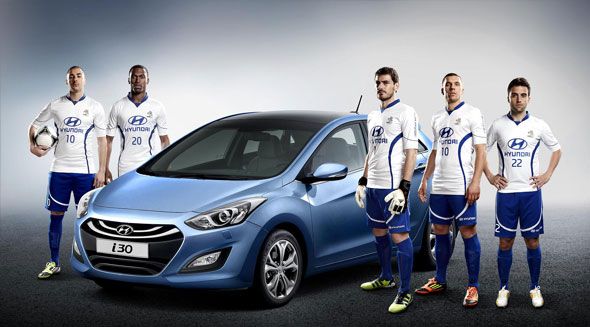 Hyundai pone sus coches en la Eurocopa 2012 Hyundai pone sus coches en la Eurocopa 2012