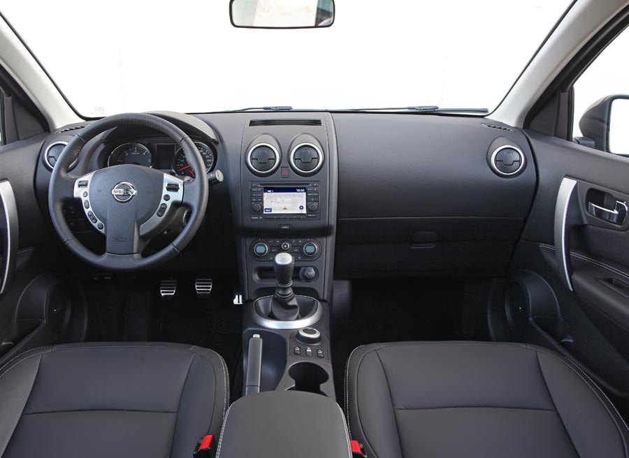 Nissan Qashqai Sobrio y funcional, así es el interior del Nissan Qashqai.
