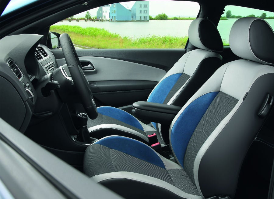 Volkswagen Polo Blue GT El Volkswagen Polo Blue GT incorpora unos nuevos asientos exclusivos de corte deportivo.