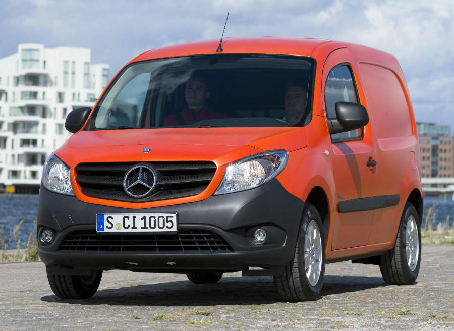 Mercedes Citan Tres motores diésel y uno de gasolina conforman la oferta mecánica de la Mercedes Citan.
