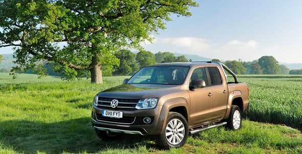 Volkswagen-Amarok_2011_1280x960_wallpaper_23 Motores más eficientes para el VW Amarok.