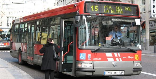 ¿Qué opinas sobre el transporte público? ¿Qué opinas sobre el transporte público?