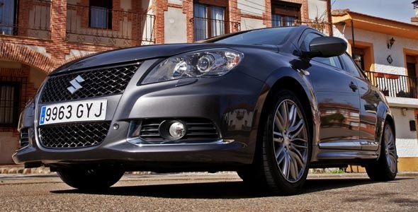 Suzuki Kizashi: luces y sombras Suzuki Kizashi: luces y sombras