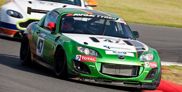 Mazda MX-5 GT4: sólo en Reino Unido, sólo para circuitos Mazda MX-5 GT4: sólo en Reino Unido, sólo para circuitos