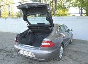 Skoda Superb, maletero Skoda Superb, maletero