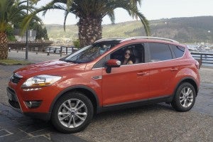 Ford Kuga Titanium 4x4, lateral Ford Kuga Titanium 4x4, lateral