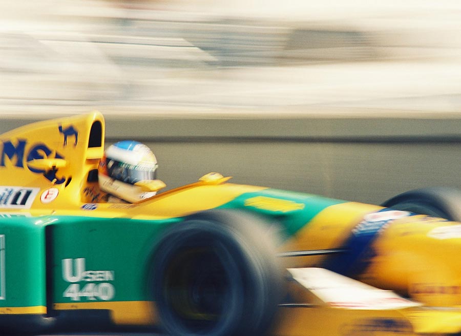 Schumacher Schumi al volante de uno de sus Benetton, el equipo que le dio sus primeros laureles. Foto: Wikimedia commons.
