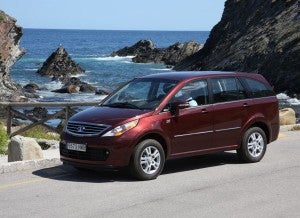 Tata Aria, lateral Tata Aria, lateral