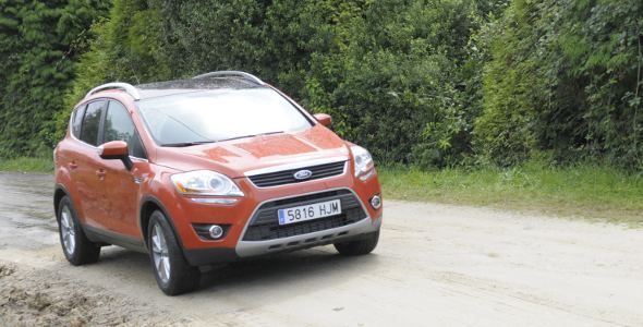 Al volante del Ford Kuga Titanium 4×4 Al volante del Ford Kuga Titanium 4×4