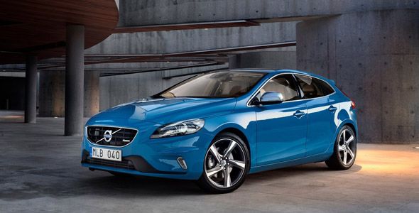 Volvo V40, con dirección variable y `Torque Vectoring´ Volvo V40, con dirección variable y `Torque Vectoring´