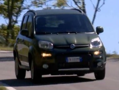 Fiat Panda 4×4 en movimiento Fiat Panda 4×4 en movimiento