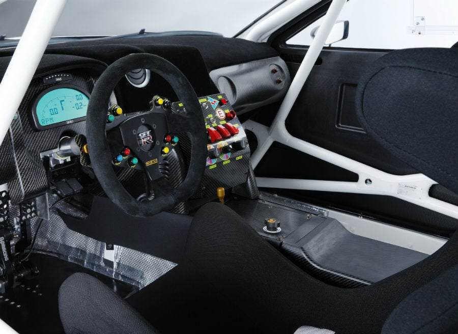 Nissan GTR GT3 Así es el interior del Nissan GT-R Nismo GT3.