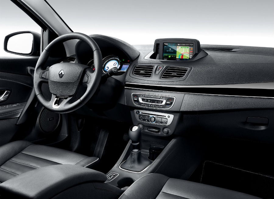 Renault Fluence El interior del Renault Fluence ha sido también renovado.