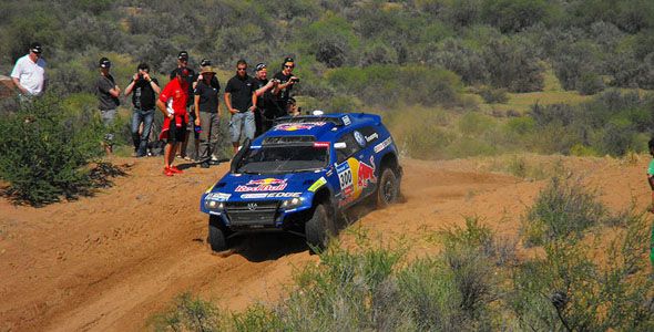 Carlos Sainz correrá de nuevo el Dakar Carlos Sainz correrá de nuevo el Dakar