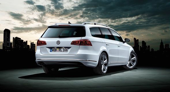 Volkswagen introduce las versiones R-Line en la gama del Passat, Passat Variant y Volkswagen CC Volkswagen introduce las versiones R-Line en la gama del Passat, Passat Variant y Volkswagen CC