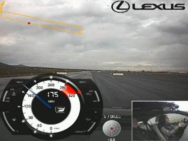 Al volante del Lexus GS 450h F Sport Al volante del Lexus GS 450h F Sport
