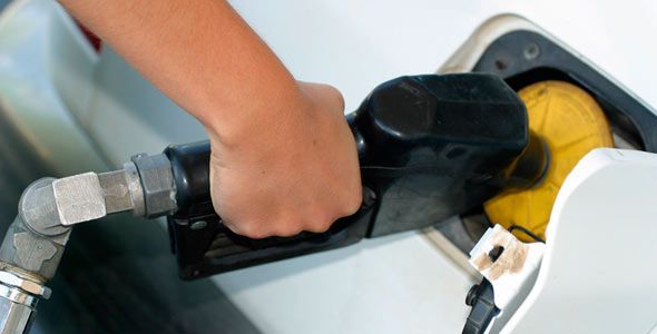 10 mitos sobre la gasolina: ¿verdadero o falso? 10 mitos sobre la gasolina: ¿verdadero o falso?