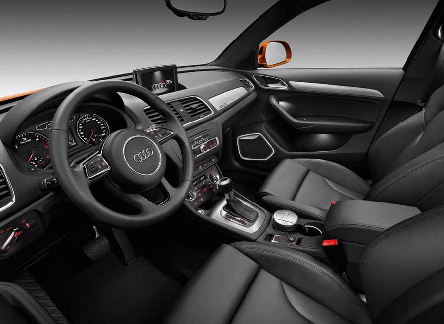 Audi Q3 El interior del Audi Q3 también recibe actualizaciones en estas ediciones especiales.