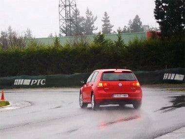 La prueba en el circuito del VW Golf VII 2.0 TDI, en vídeo La prueba en el circuito del VW Golf VII 2.0 TDI, en vídeo