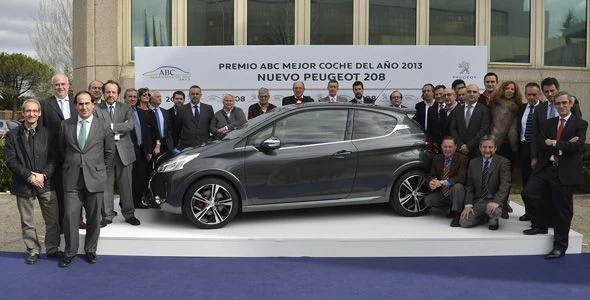 El Peugeot 208 recibe el Premio al Mejor Coche del Año 2013 de ABC