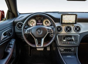 Mercedes CLA Lujo y calidad para el interior del Mercedes CLA.