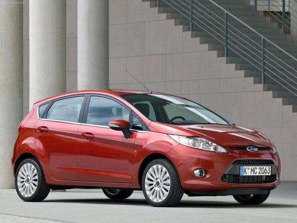 Ford-Fiesta_5-door_2009_1280x960_wallpaper_04